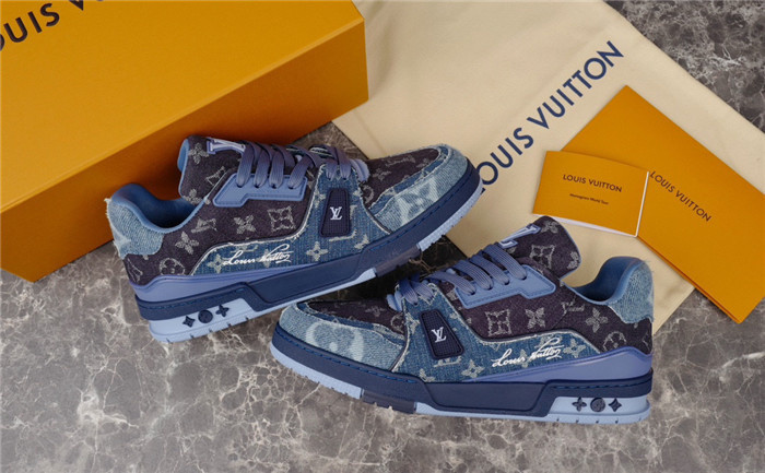LUSV SNEAKERS