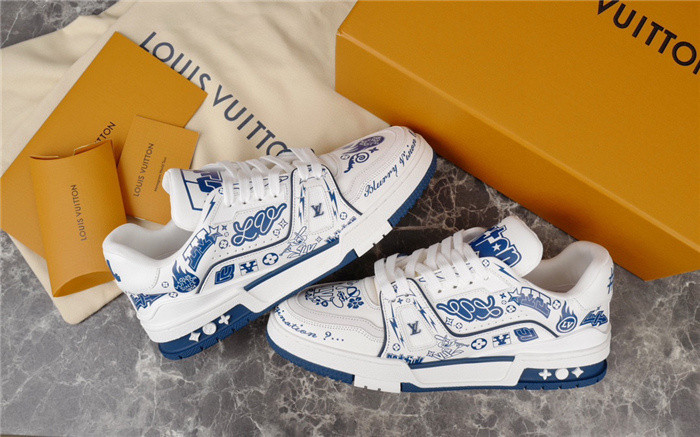 LUSV SNEAKERS