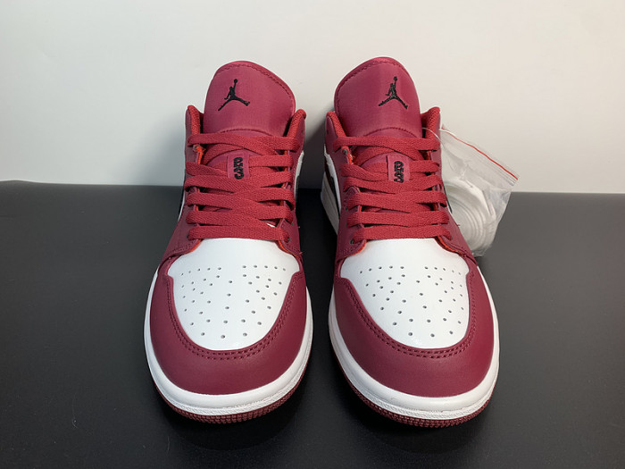 Air Jordan 1 Low 