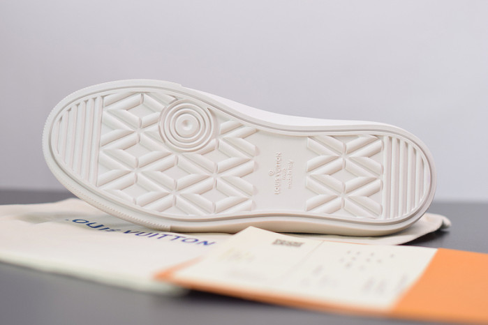 LUSV SNEAKERS