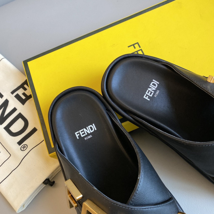 F**di sandal