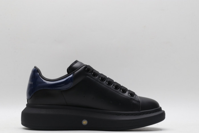 ALEXMQ Sneakers