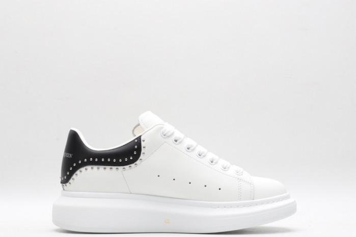 ALEXMQ Sneakers