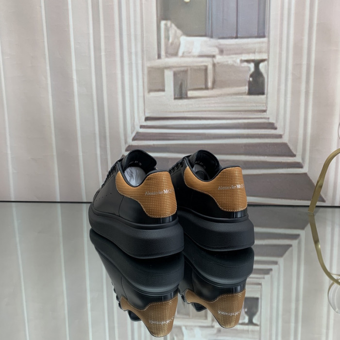 ALEXMQ Sneakers