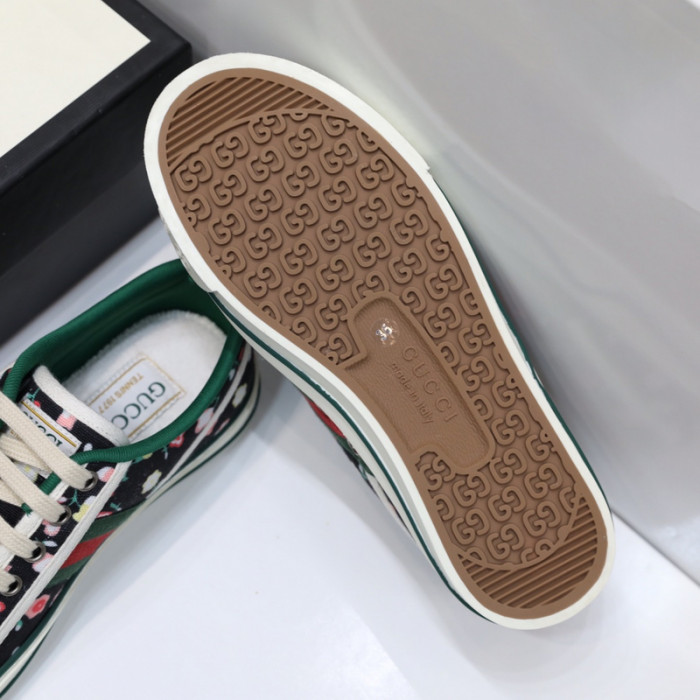 GCI SNEAKER