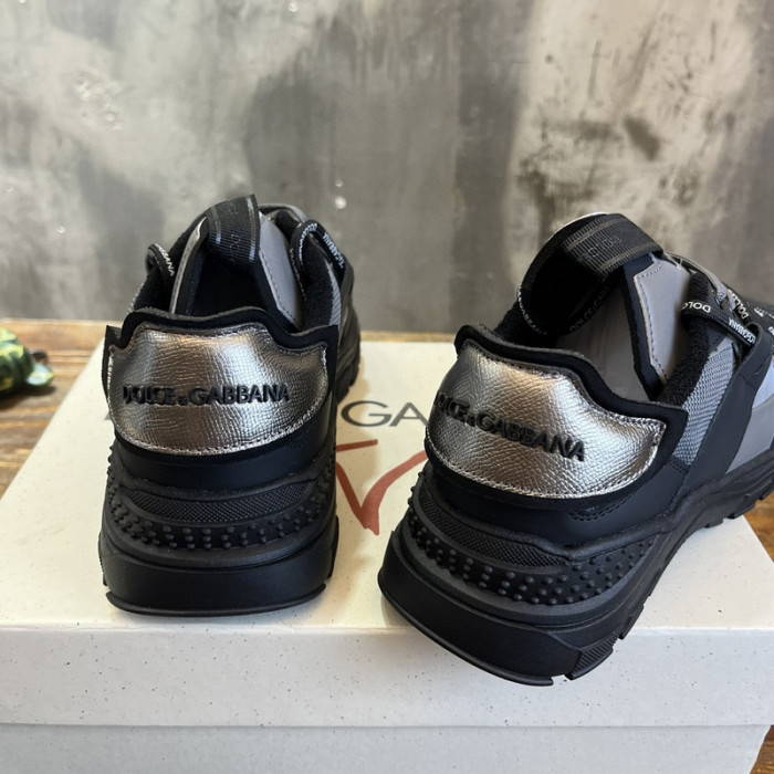 DG SNEAKER