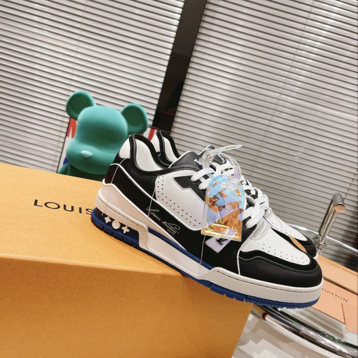 LUSV SNEAKERS