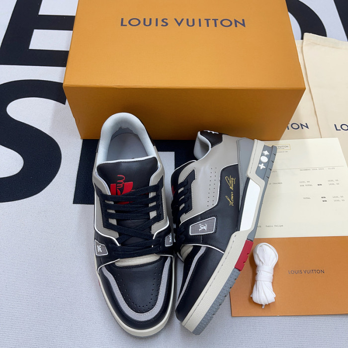 LUSV SNEAKERS