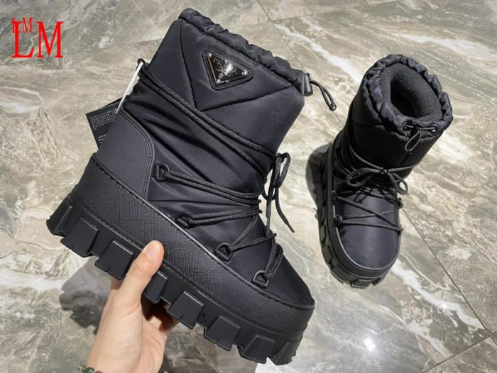 Pra*a boots