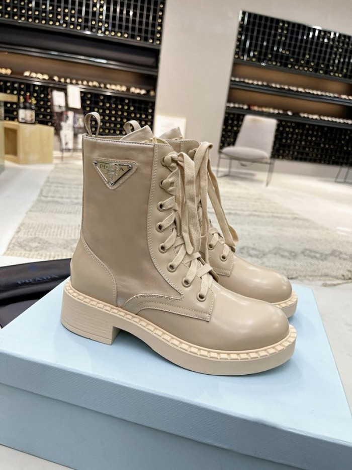 Pra*a boots