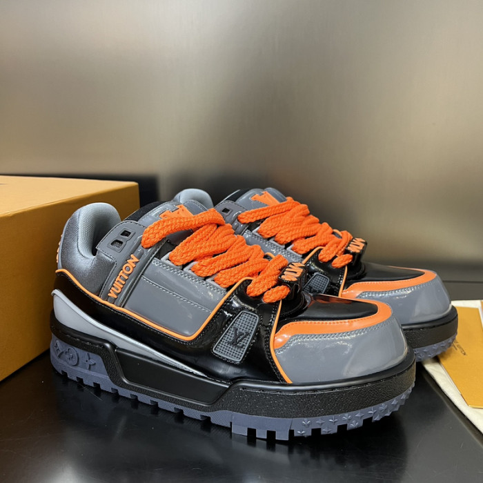 LUSV SNEAKERS