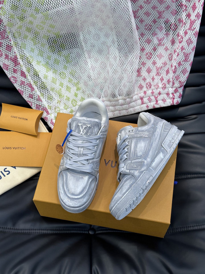 LUSV SNEAKERS