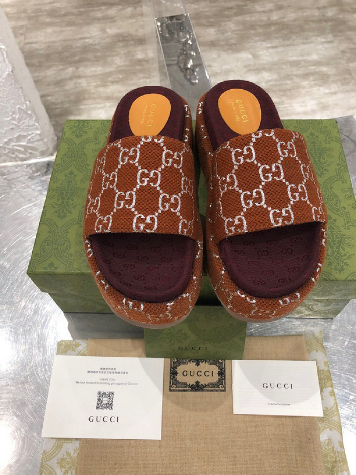 GCI GG Slide Sandal