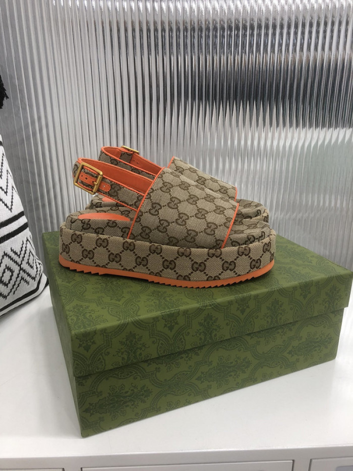 GCI GG Slide Sandal