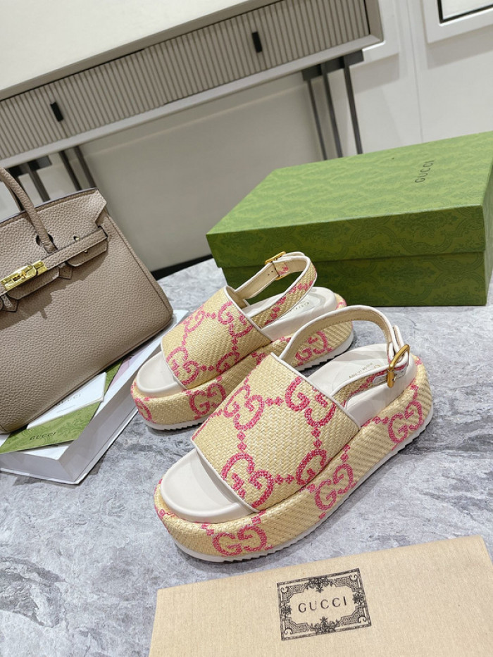 GCI GG Slide Sandal