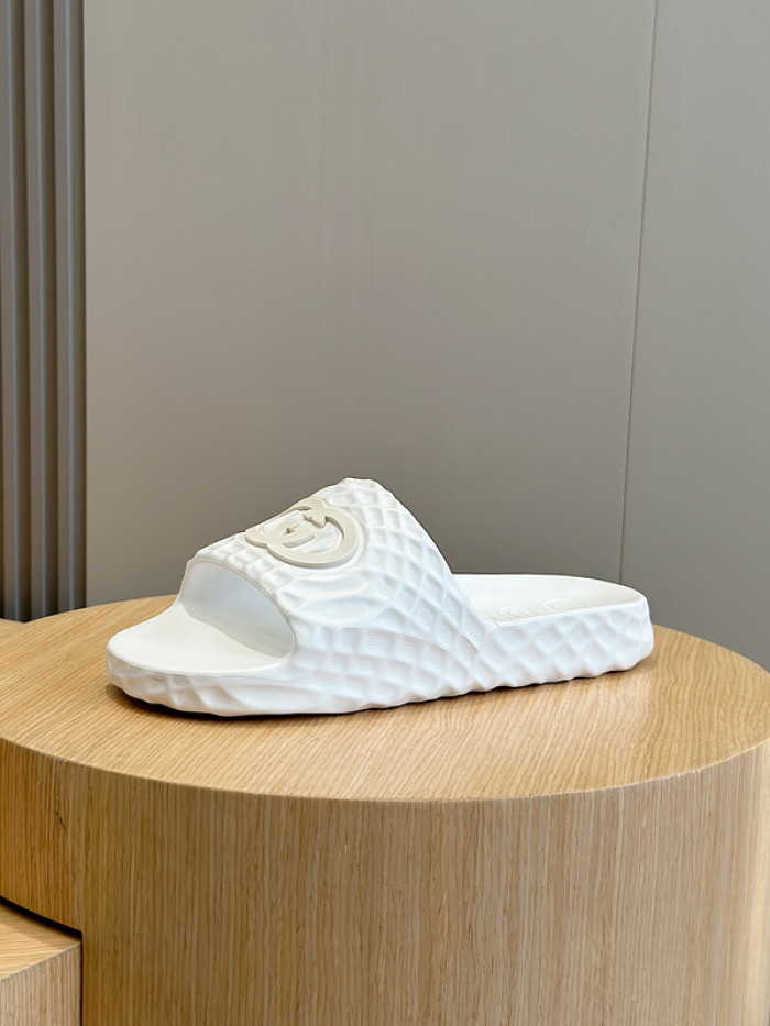 GCI GG Slide Sandal