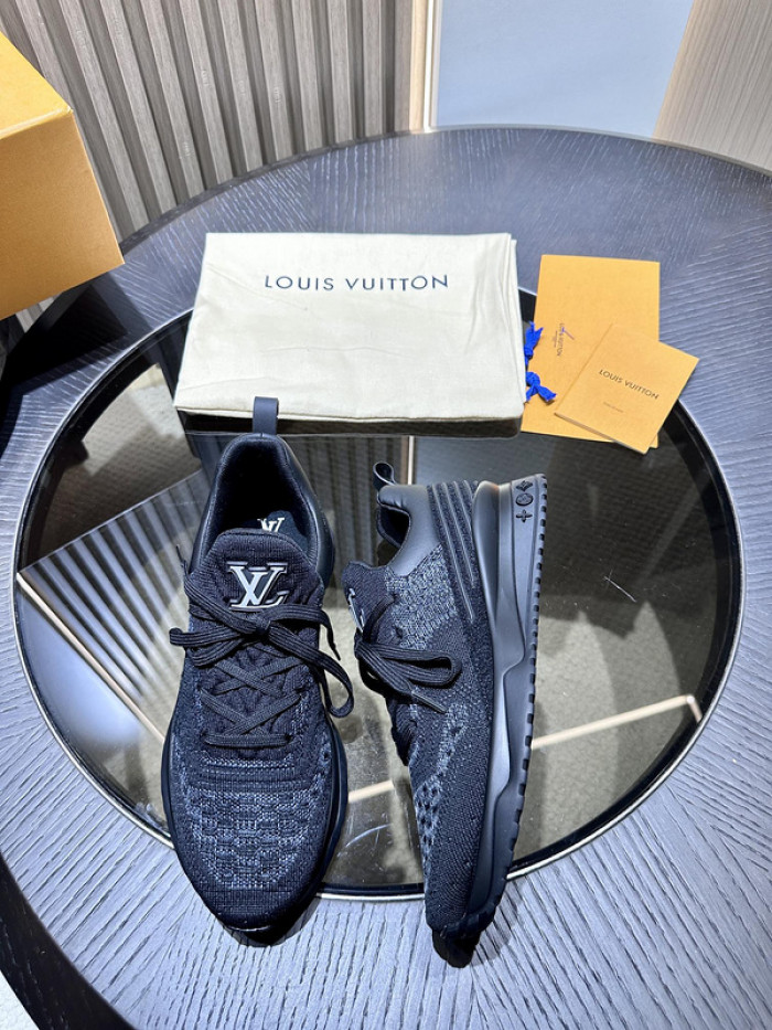 LUSV SNEAKERS