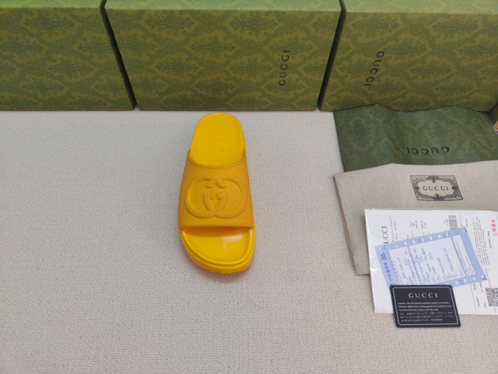 GCI GG Slide Sandal