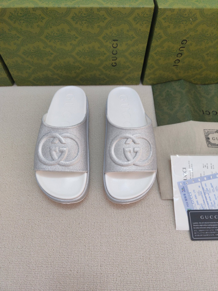 GCI GG Slide Sandal