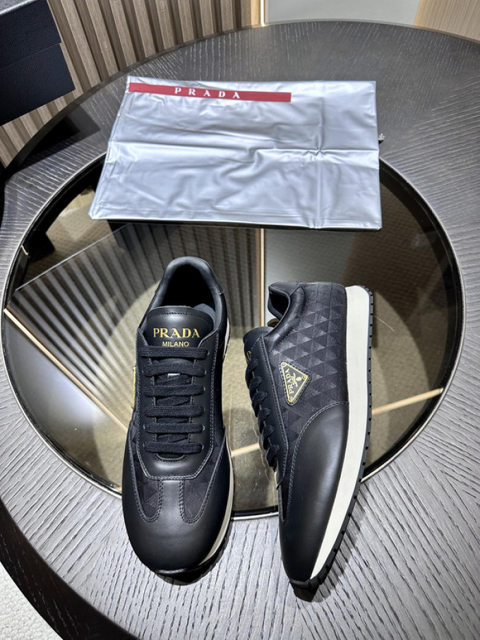 PRDA Sneaker