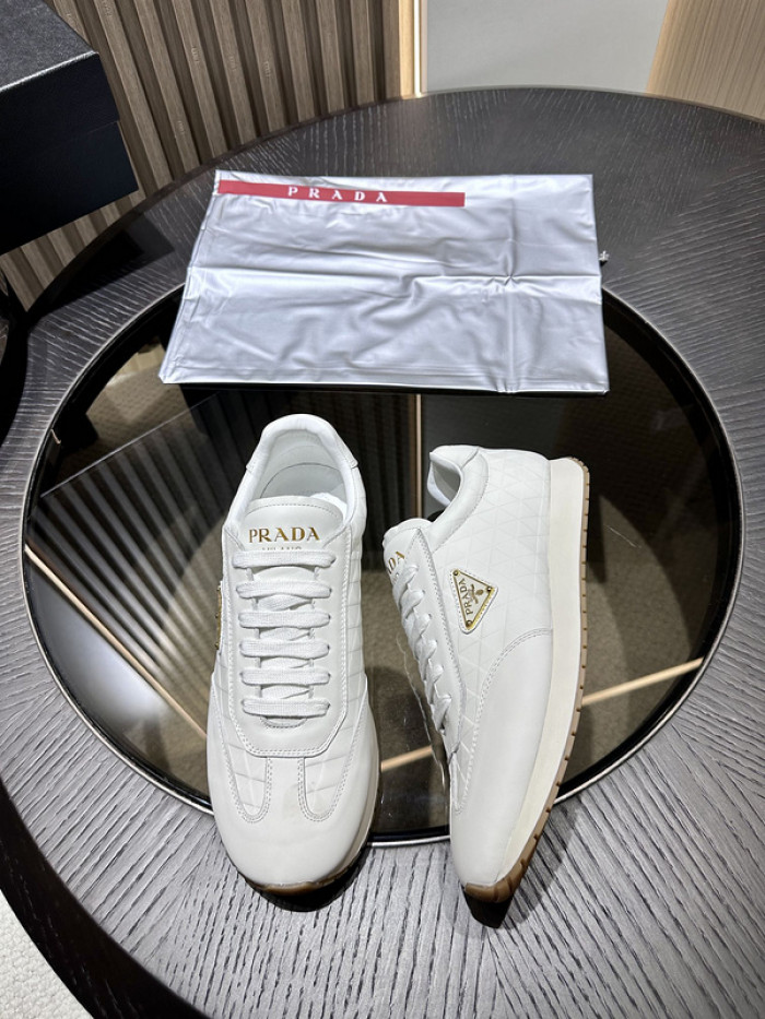 PRDA Sneaker
