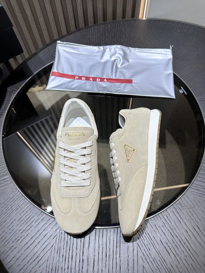 PRDA Sneaker