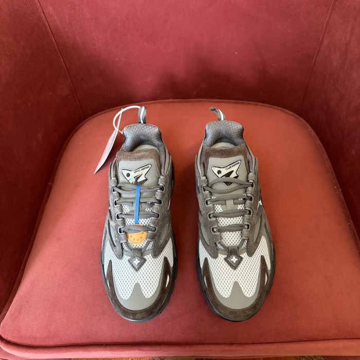 LUSV SNEAKERS