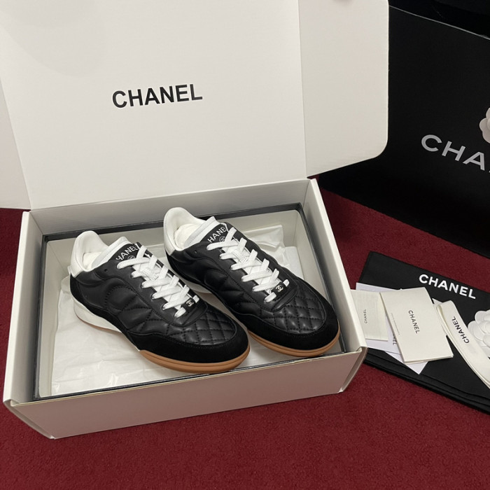 CHNL Sneaker