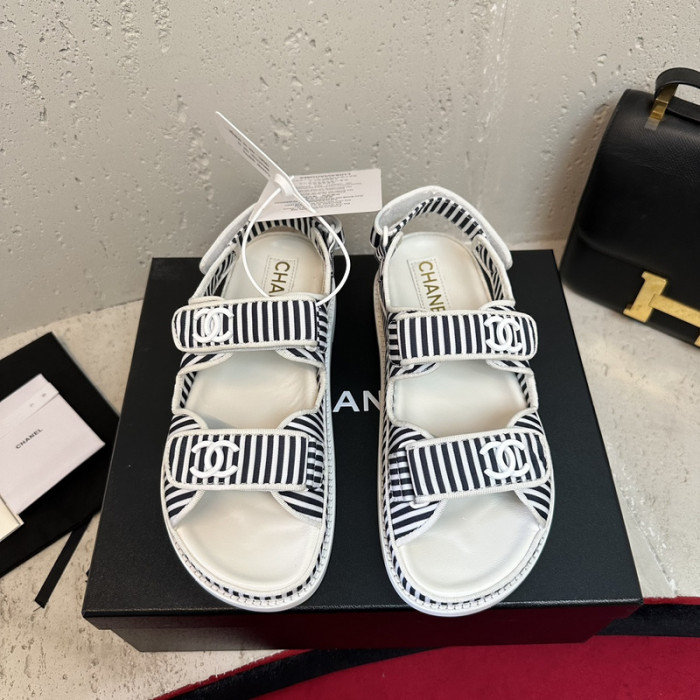 CN Slide Sandal