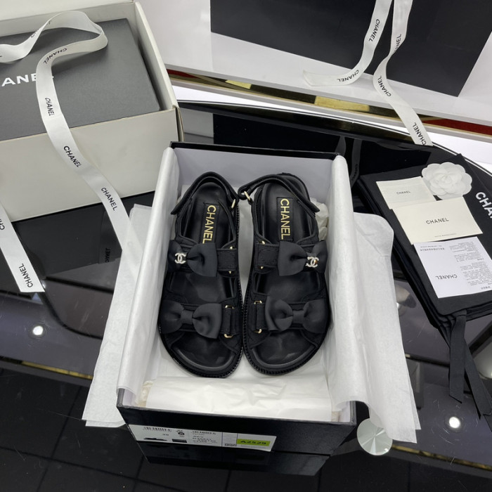 CN Slide Sandal