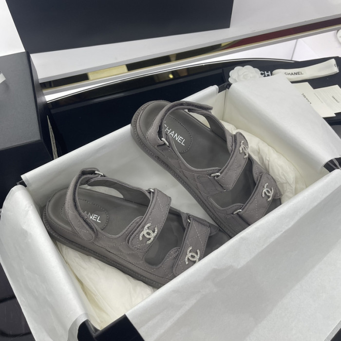 CN Slide Sandal