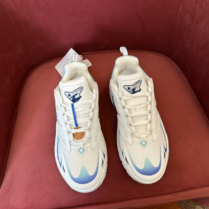 LUSV SNEAKERS