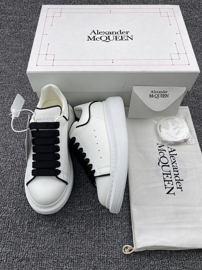 ALEXMQ Sneakers