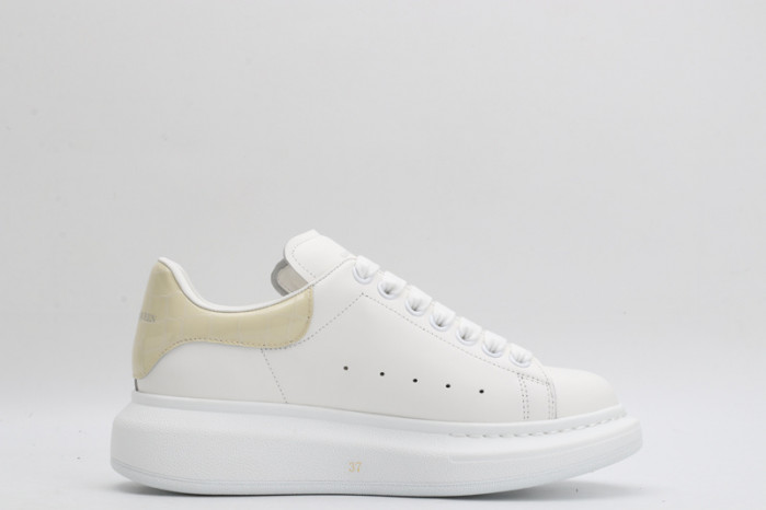 ALEXMQ Sneakers