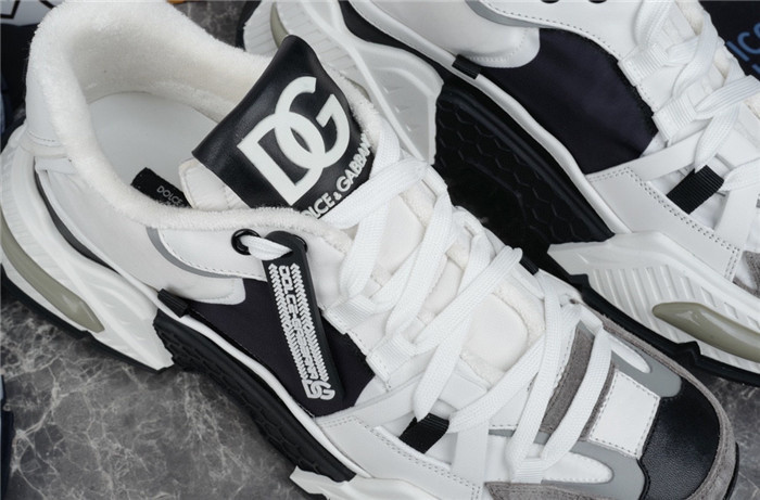 DG SNEAKER