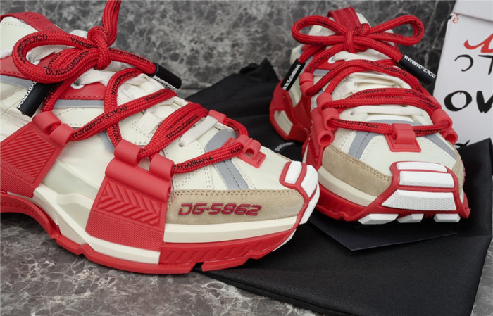 DG SNEAKER