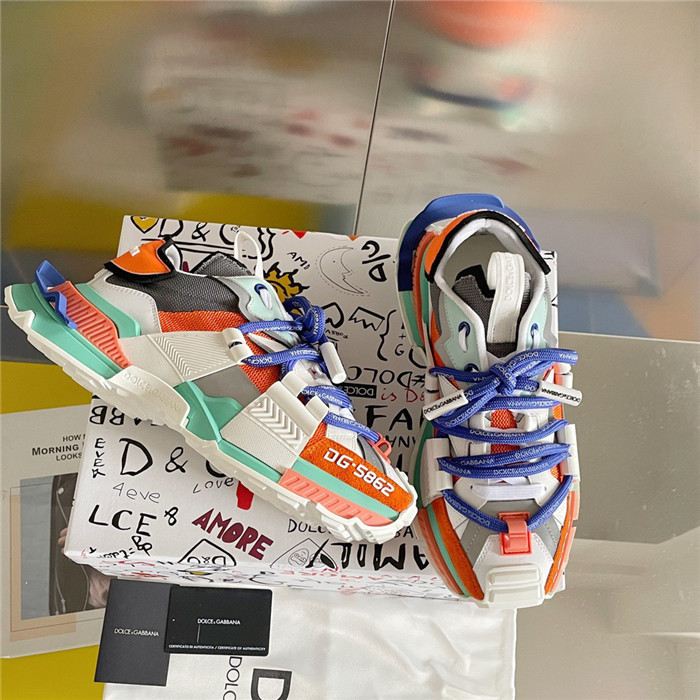 DG SNEAKER