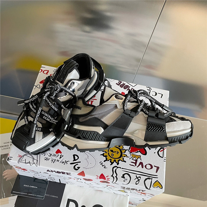 DG SNEAKER