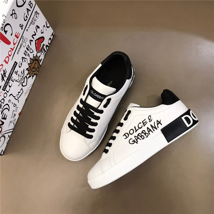 DG SNEAKER