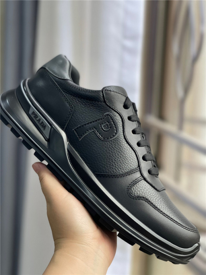 PRDA Sneaker