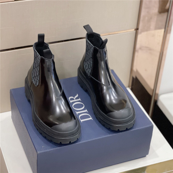 DOR BOOT