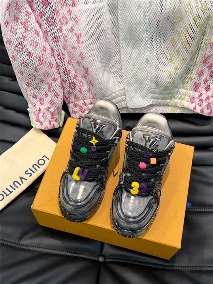 LUSV SNEAKERS