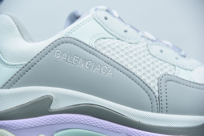 BALCIA Triple S Sneaker