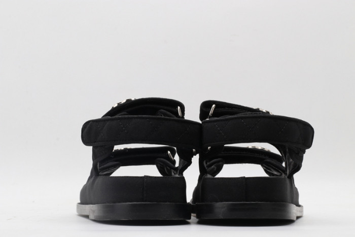 CN Slide Sandal