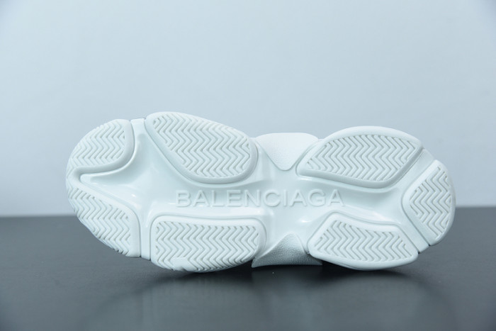 BALCIA Triple S Sneaker