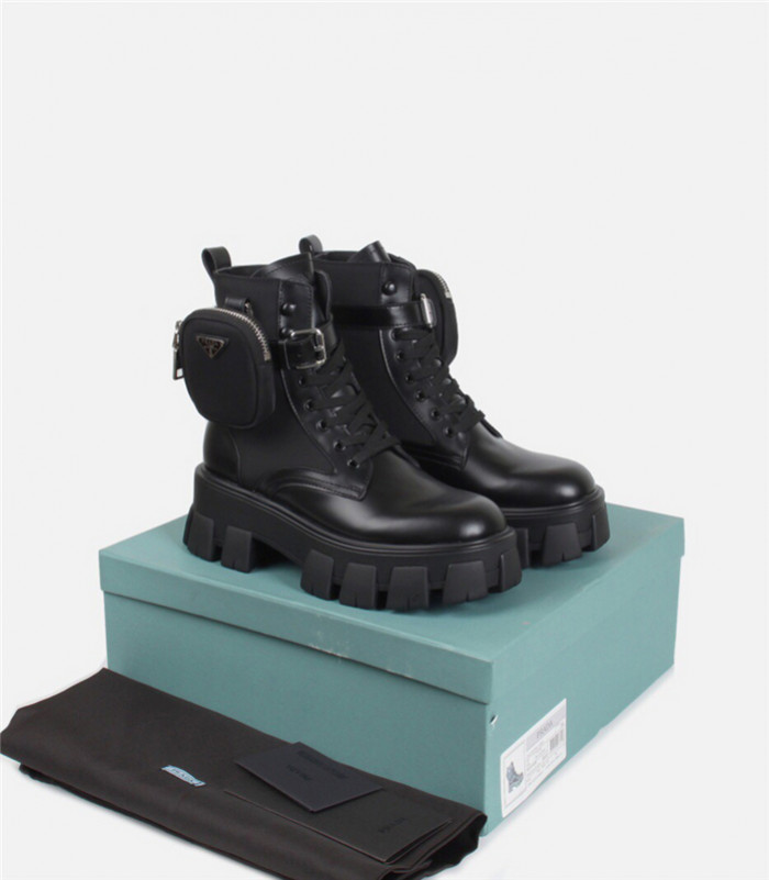 Pra*a boots