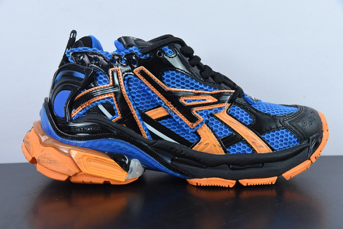 BALCIA RUNNER SNEAKER