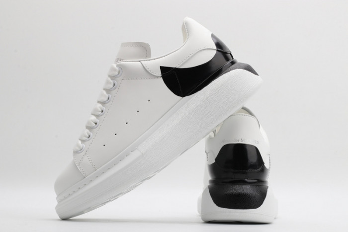 ALEXMQ Sneakers