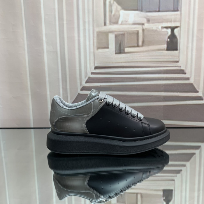 ALEXMQ Sneakers