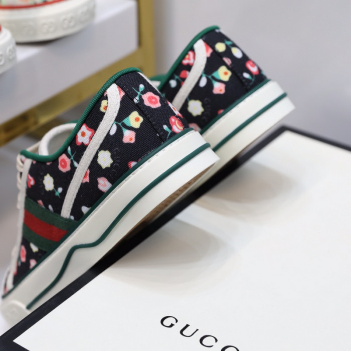 GCI SNEAKER